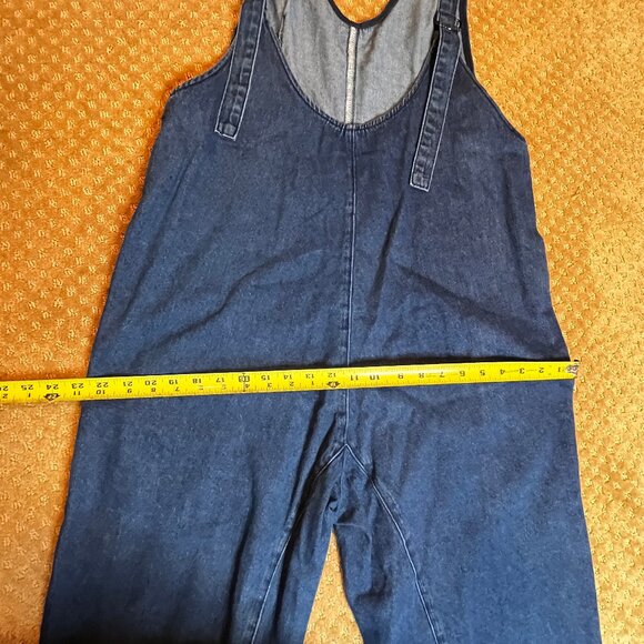 Women’s Denim Overalls Jumpsuit NWOT Blue Jean Relaxed Fit Adjustable Straps M - Picture 8 of 11